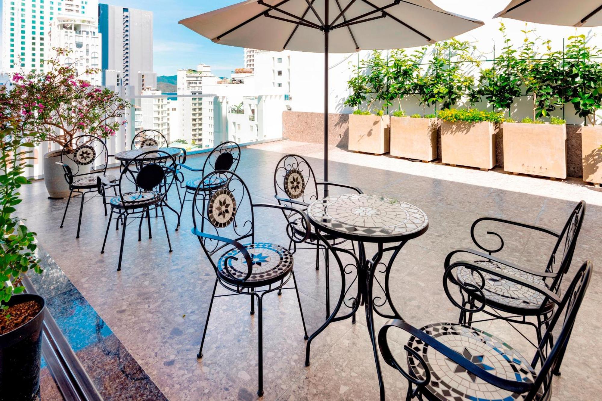 The Summer Hotel Nha Trang Exterior photo