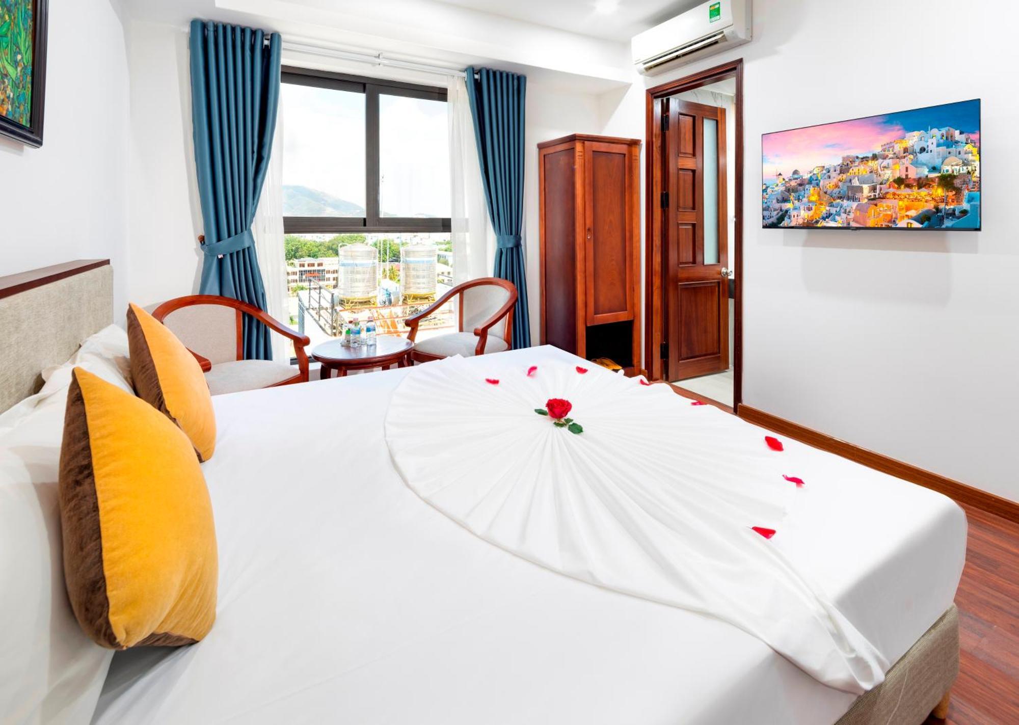 The Summer Hotel Nha Trang Exterior photo