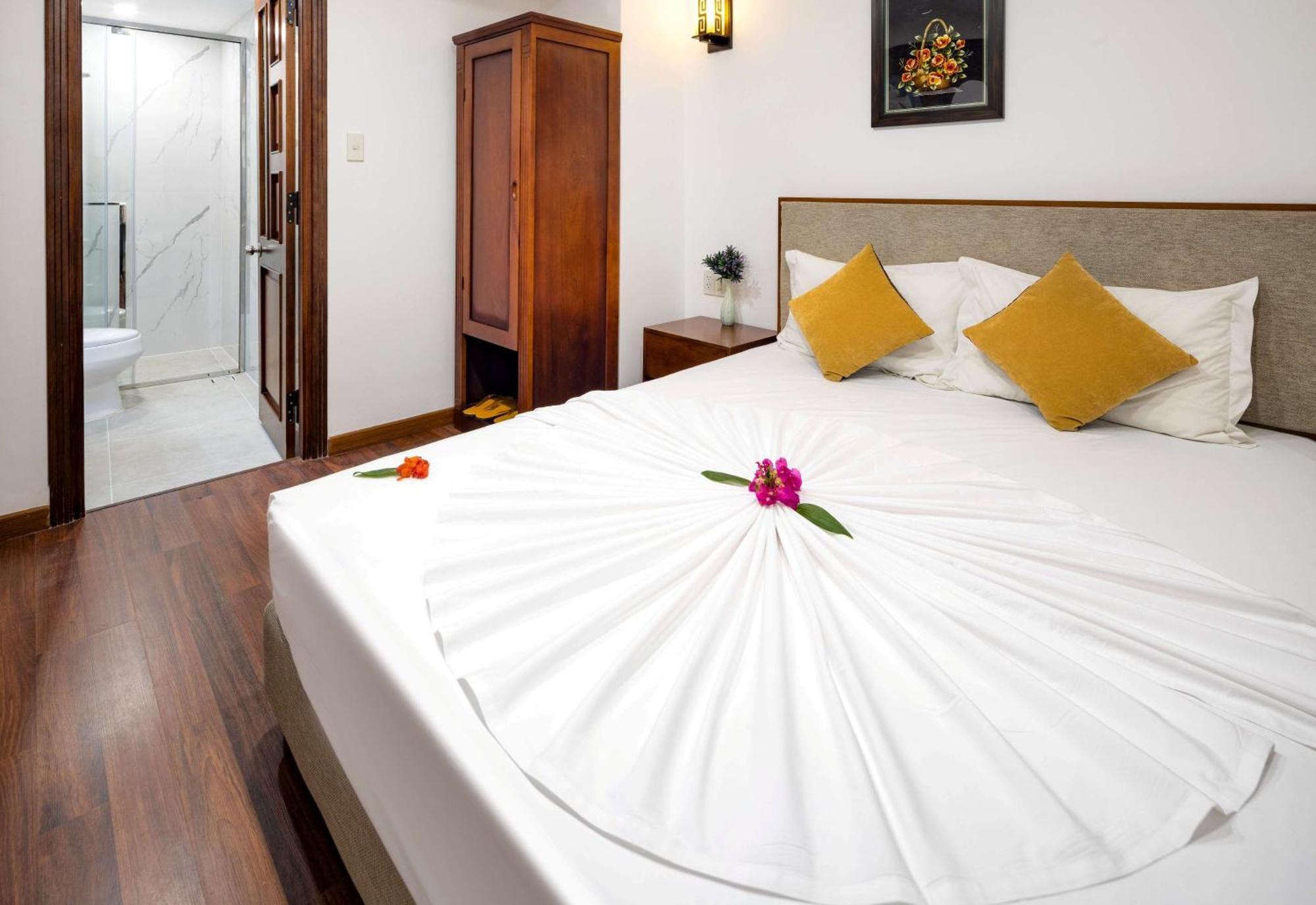 The Summer Hotel Nha Trang Exterior photo