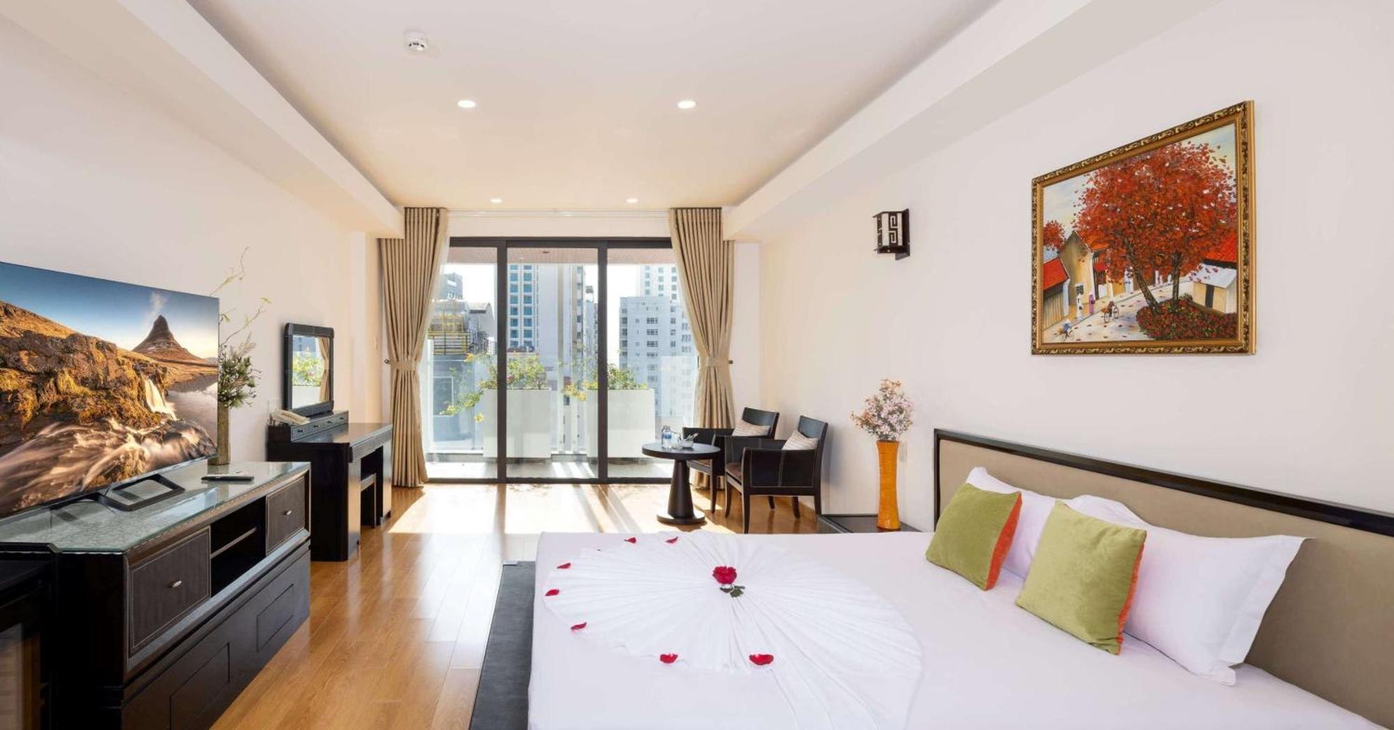 The Summer Hotel Nha Trang Exterior photo