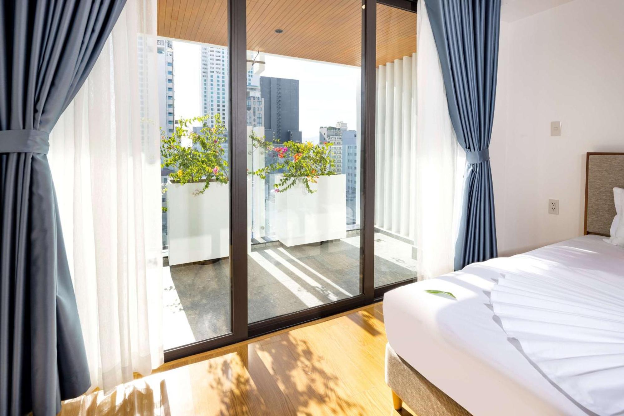 The Summer Hotel Nha Trang Exterior photo